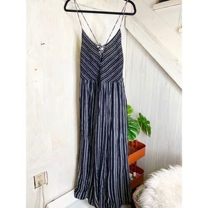NWT Forever21 maxi dress
